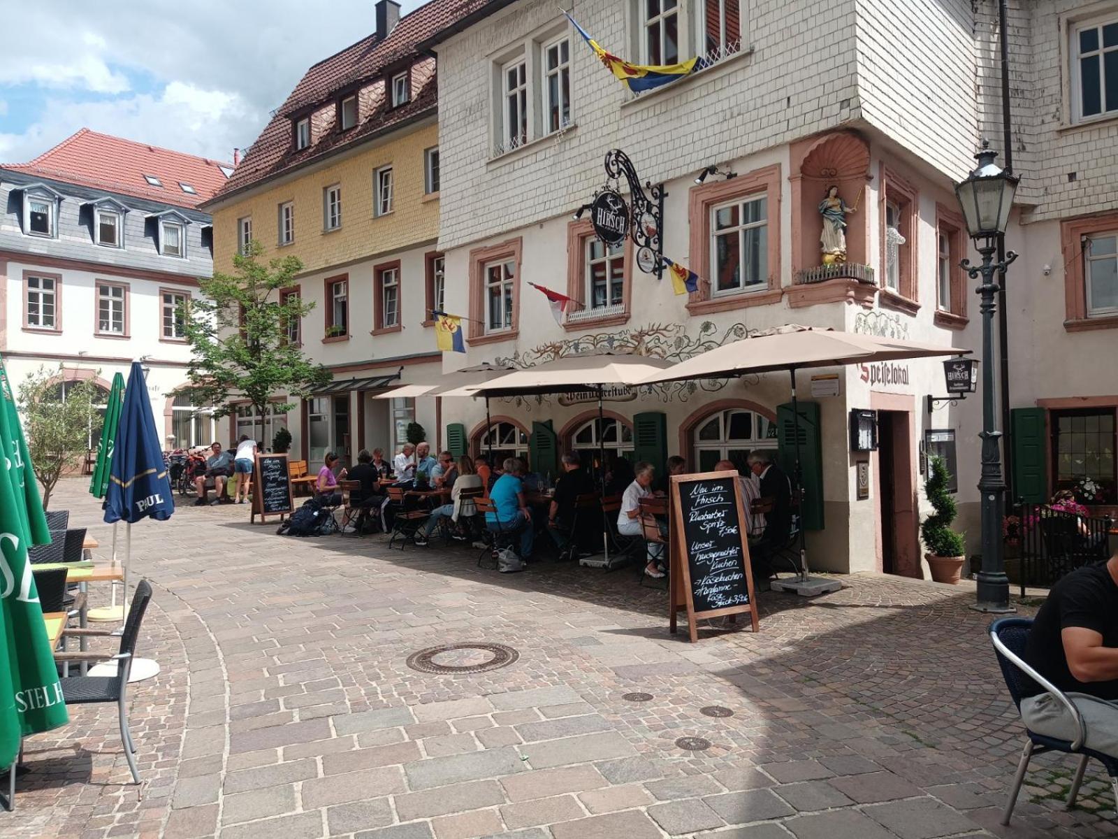 Fuerstenstube Hirschhorn Buitenkant foto